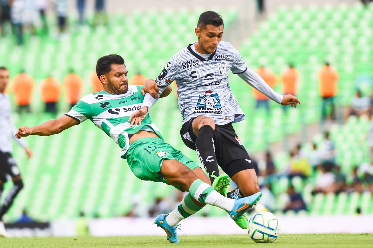 Santos Laguna le remontó 2-1 a León con goles de Omar Campos y Félix Torres en la Jornada 9 del Apertura 2022.