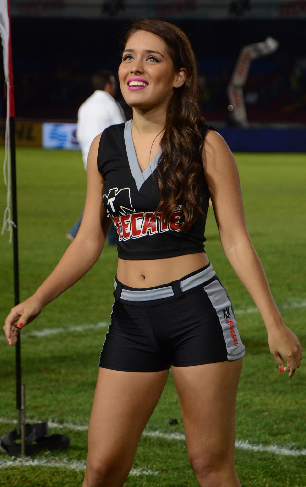 La belleza de las porristas en la fecha 8