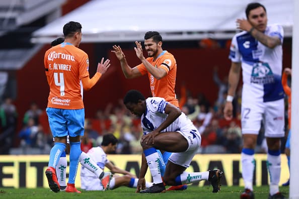 Comenzando la segunda parte apareció Henry Martin con el segundo tanto para su equipo al minuto 47 y eso permitió que manejaran el trámite a placer.