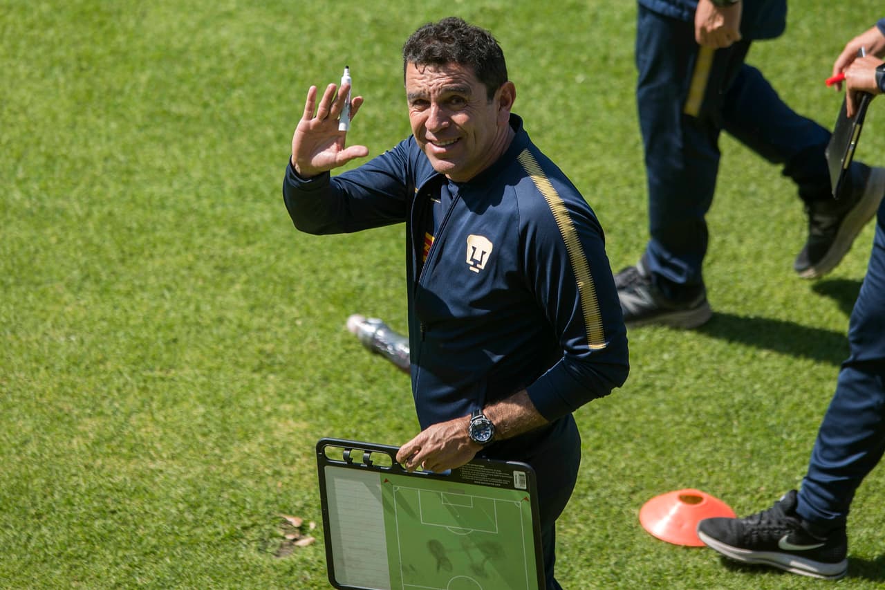 El técnico David Patiño espera dar la sorpresa a pesar de que su recorrido no es tan extenso como el de los otros estrategas de equipos grandes.