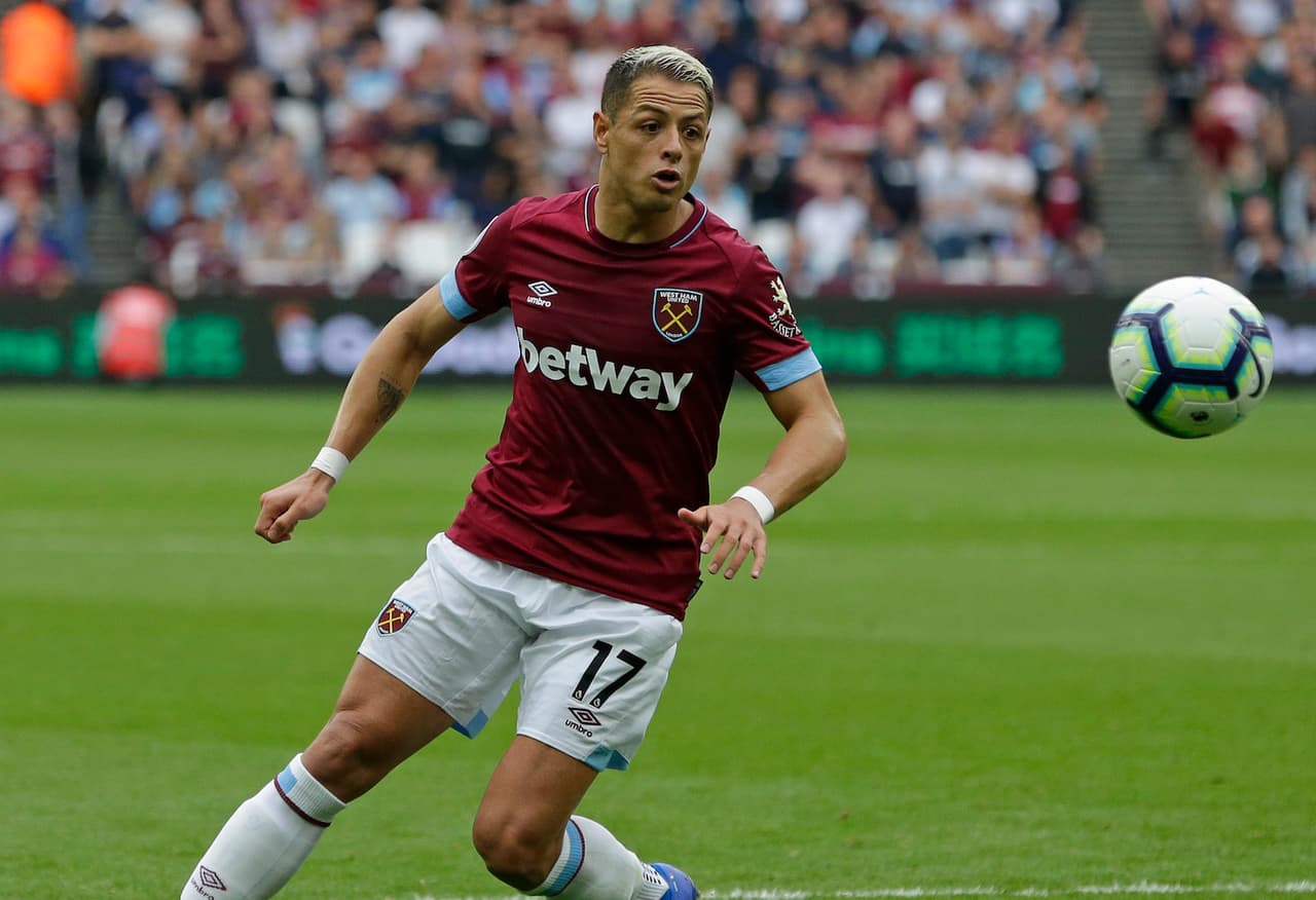 <b>Javier Hernández: </b>no es un buen inicio para el West Ham United en esta temporada. Las dos derrotas en dos juegos tienen pensando a la afición, mientras el 'Chicharito' sigue en sequía de goles. Este sábado van por el triunfo visitando al Arsenal.