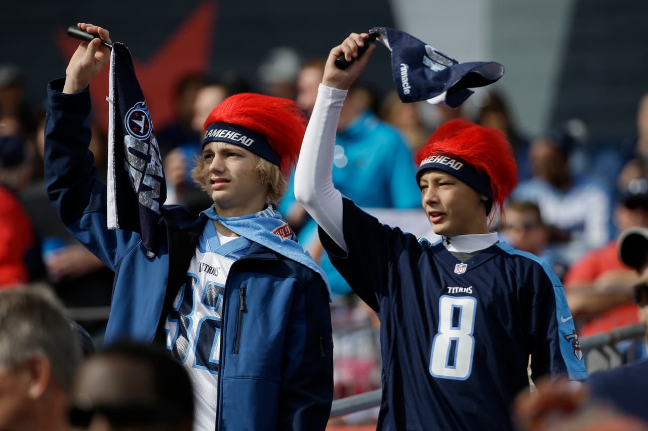 Los fans son los que dan esa pasión al emparrillado, checa lo mejor en la Semana 10.