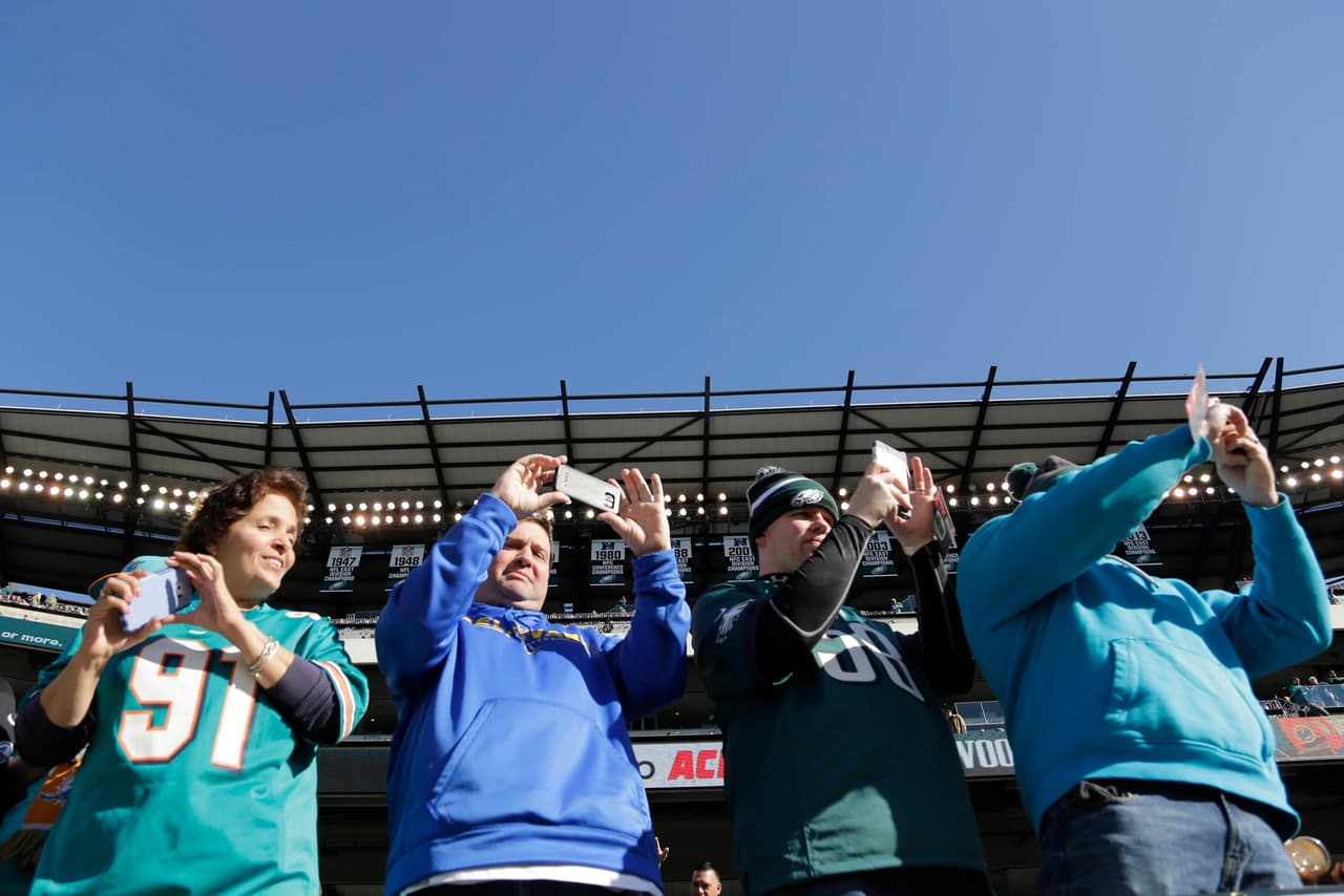 Los fans son los que dan esa pasión al emparrillado, checa lo mejor en la Semana 10.