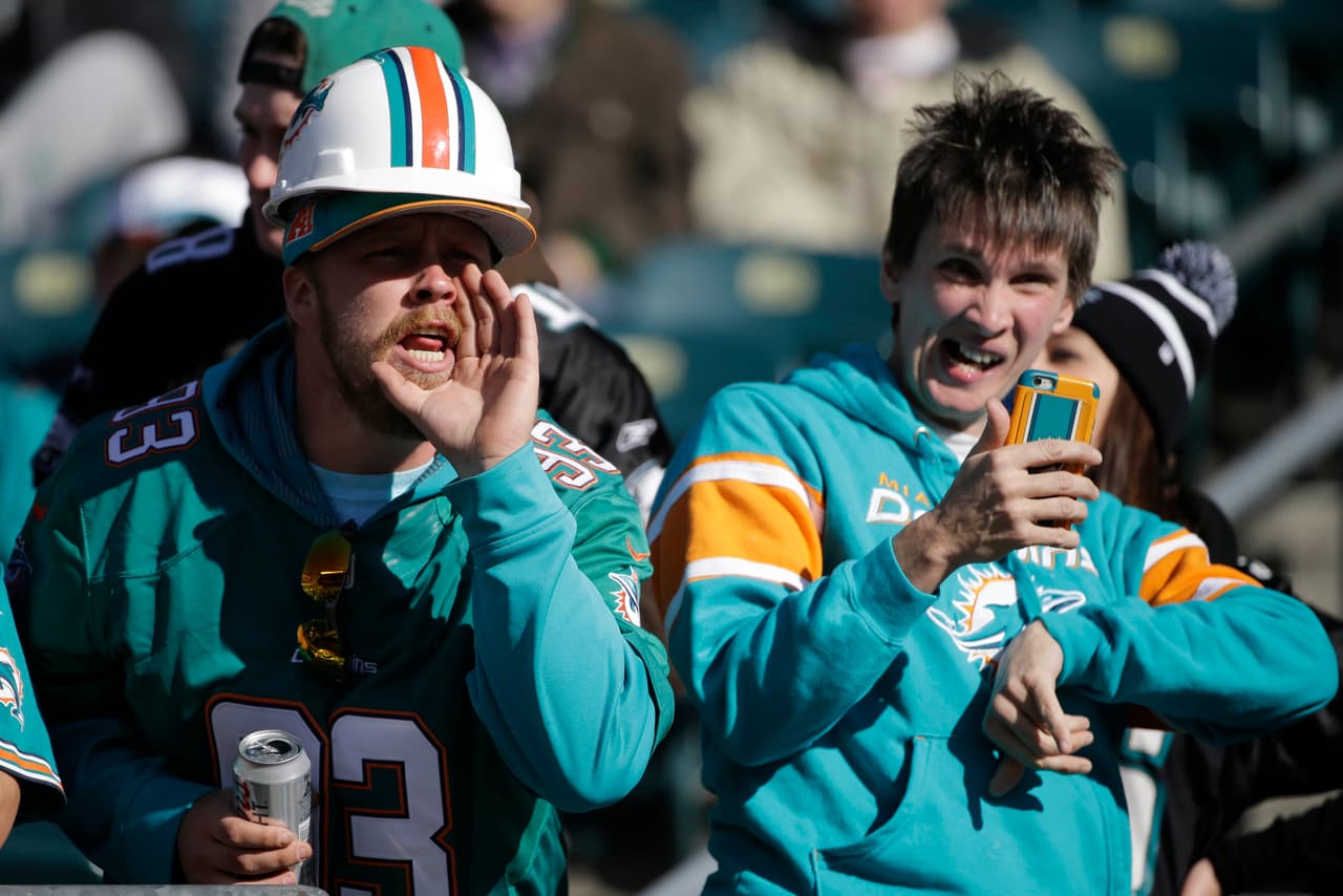 Los fans son los que dan esa pasión al emparrillado, checa lo mejor en la Semana 10.