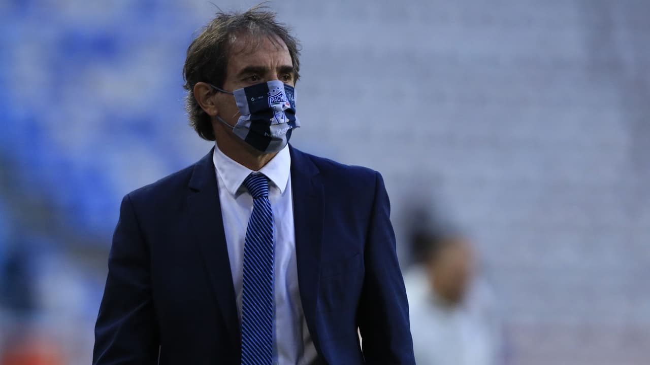 Almada revela plan de poca presión para 'Chofis' López en Pachuca