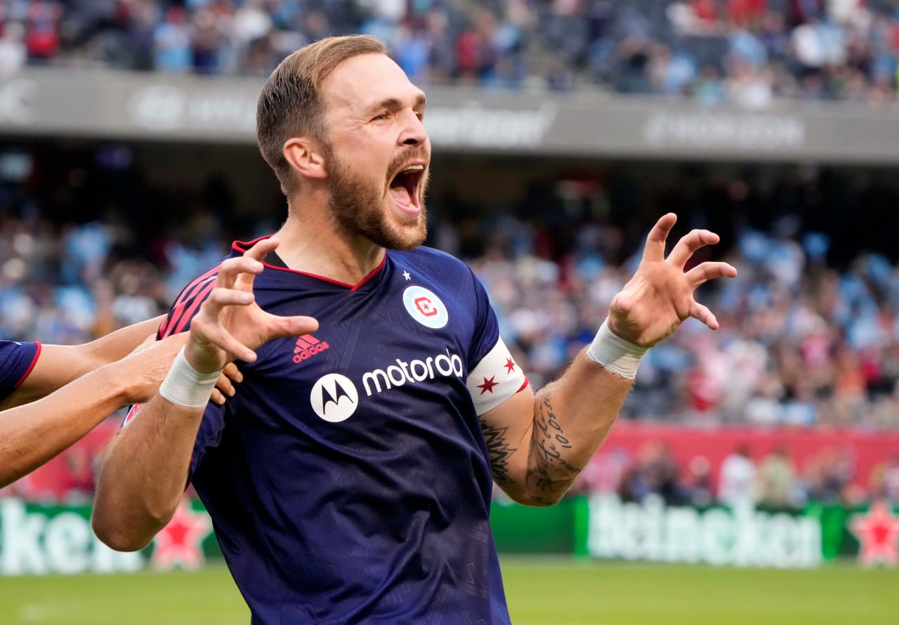 Defensor - RAFAEL CZICHOS (Chicago Fire FC)
<br>