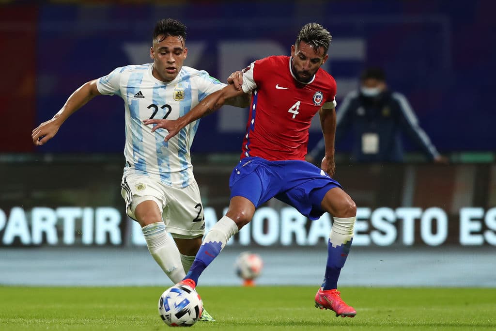 Lionel Messi y Alexis Sánchez fueron los encargados de anotar en el empate 1-1 entre Argentina y Chile.