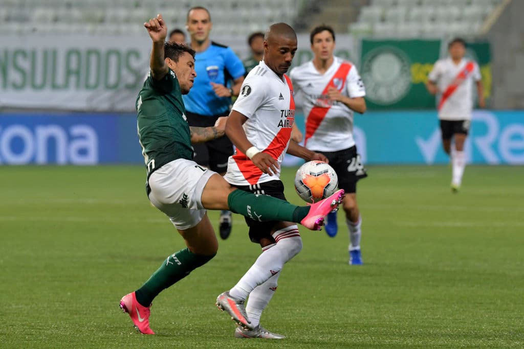 River logra vencer 0-2 al Palmeiras, pero con dos penales anulados por el VAR, los argentinos se quedaron a un gol de mandar la resolución a los penales.