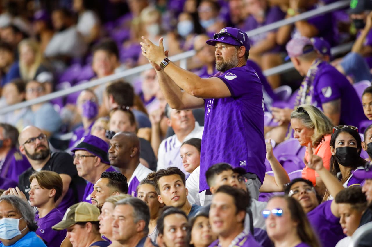 En Florida, Orlando City SC se quedó con una trabajada victoria ante Columbus Crew SC.
<br>