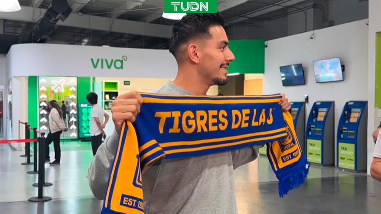 Ricardo Monreal llega a Monterrey a incorporarse a Tigres