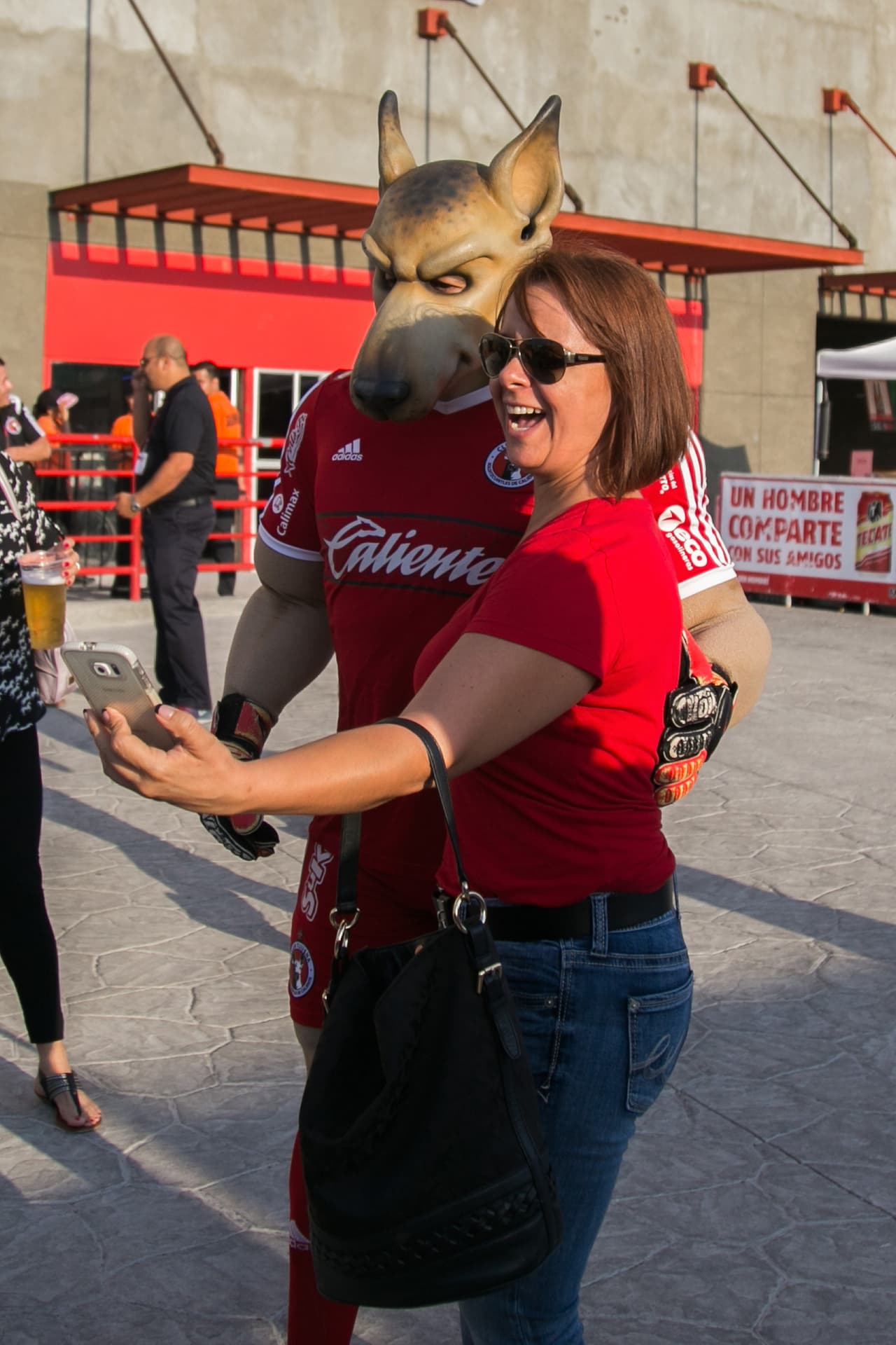 El colorido de la afición en la Jornada 6