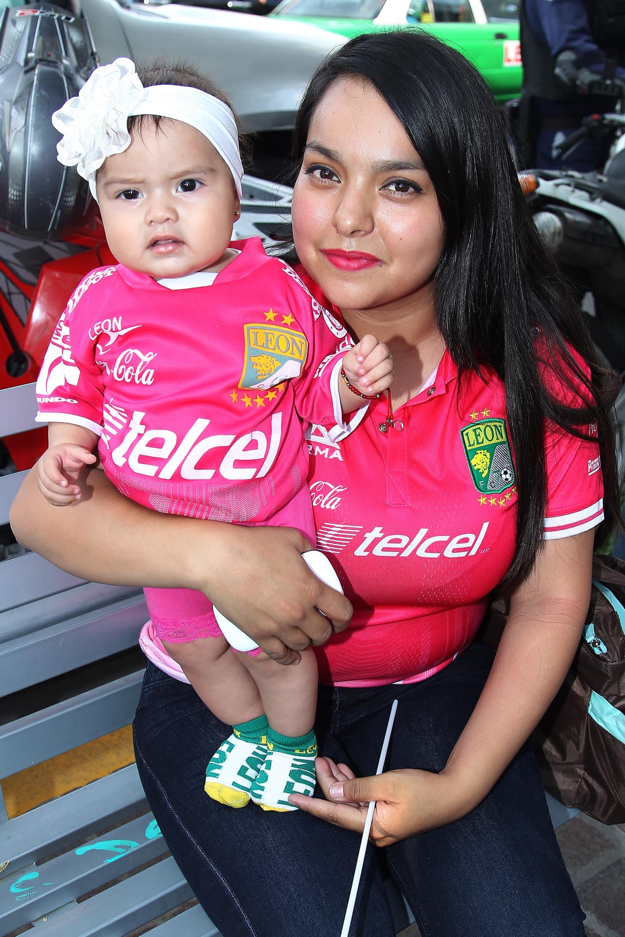 El colorido de la afición en la Jornada 6