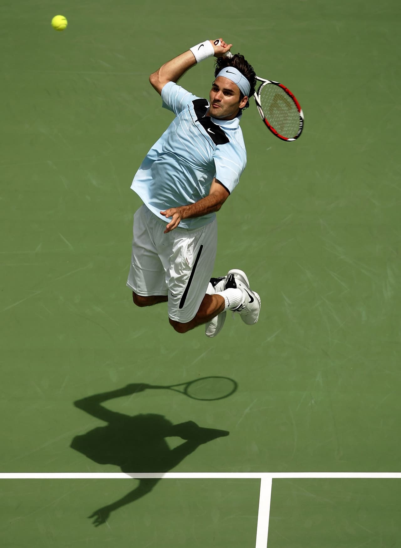 El récord total de Federer es de 1222 victorias y 265 derrotas.