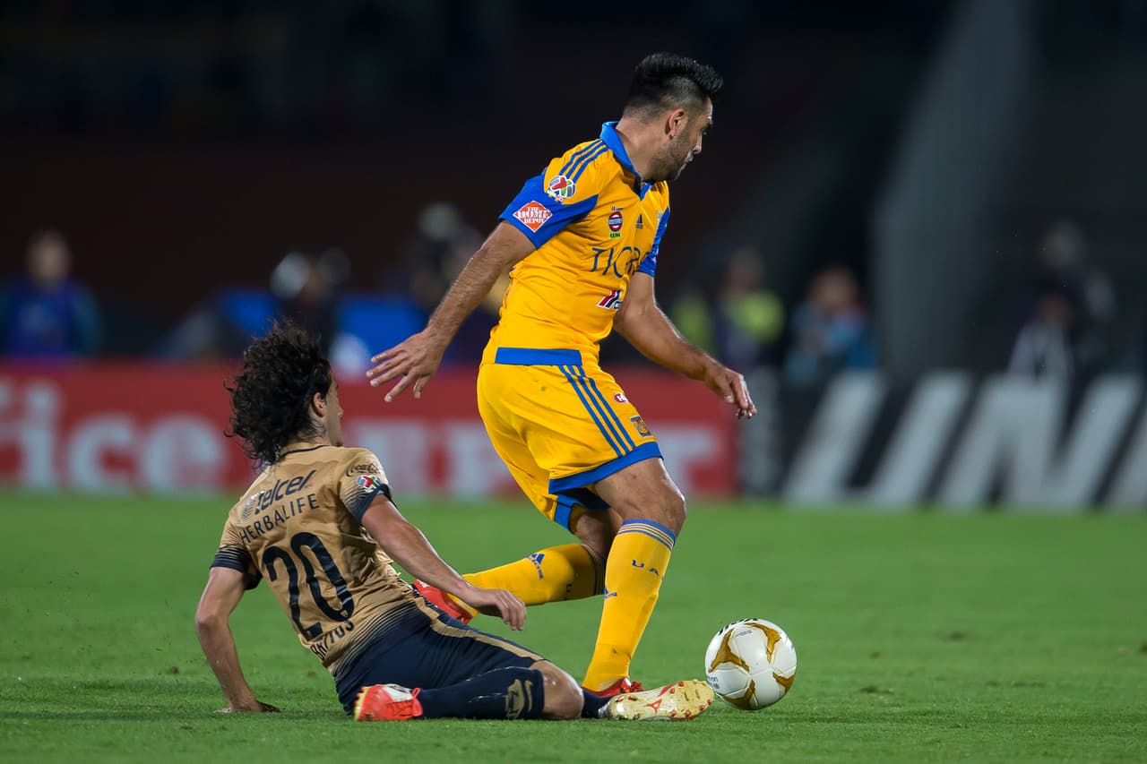 24.- José Arturo Rivas: El popular ‘Palmera’ fue exhibido en cuanto a sus carencias, mostrando que en ocasiones la entrega y garra no contrarrestan la falta de velocidad. Le perdonaron la expulsión por doble amarilla. Calificación: 5