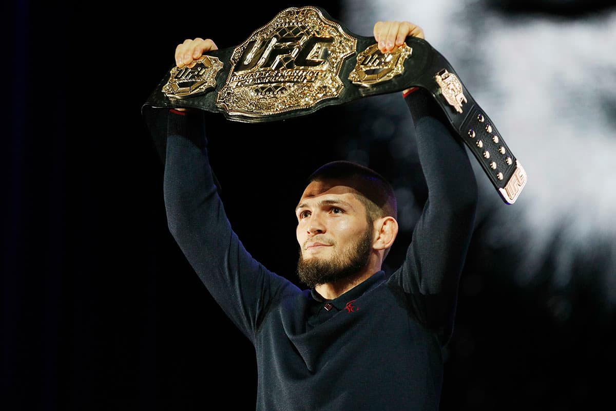 El peleador del año, en la cima de la 'cadena alimenticia' de la UFC y todas las MMA, Khabib Nurmagomedov tiene opciones de donde elegir para su futuro.