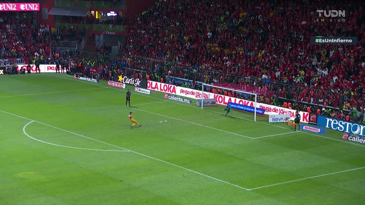 ¡GOL!  anota para Tigres. Jesús Garza