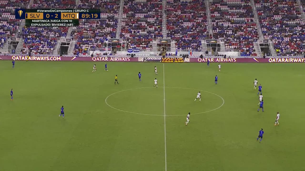 ¡TIRO ATAJADO! disparo por Cristian Gil.