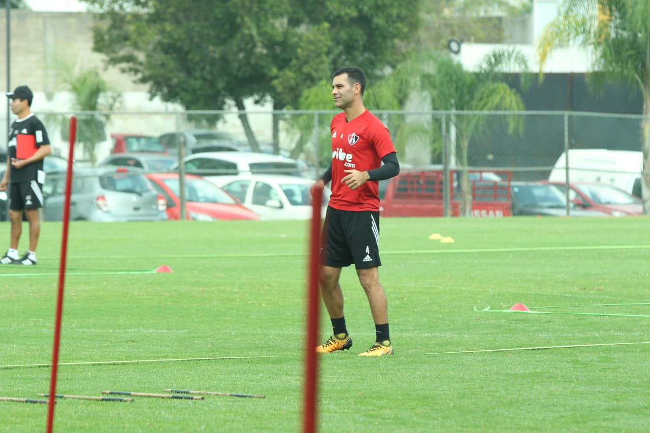 A Márquez se le notó de buen semblante durante su regreso al equipo.