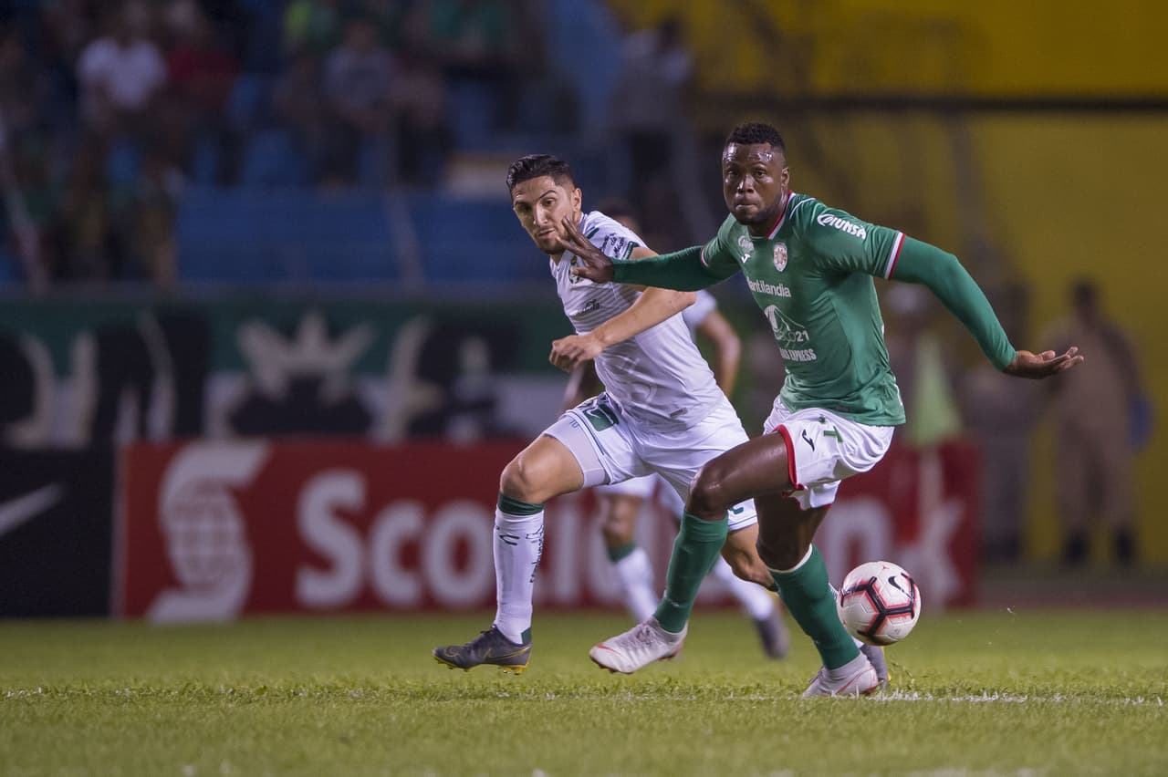 Sin embargo, el equipo hondureño reaccionó, quizás algo tarde, pero le dio una alegría a su público cuando a los 50 minutos, Marlon Martínez puso el 4-1 a pase de Carlos Costly.