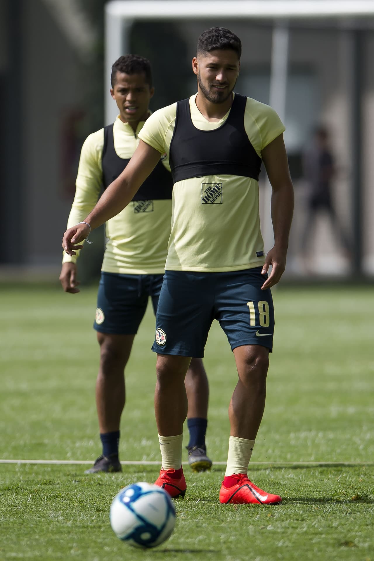 América entrenó en Coapa con Giovani dos Santos, Edson Álvarez, pero sin Guido Rodríguez, Luis Reyes ni Alejandro Diaz.