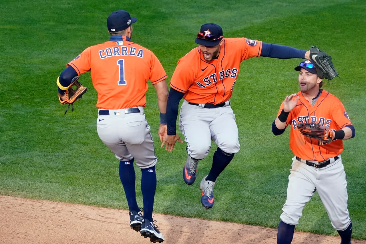 Los Houston Astros mustran que siguen siendo poderosos y vencen 4-1 a los Twins en el arranque de los juegos de comdín.