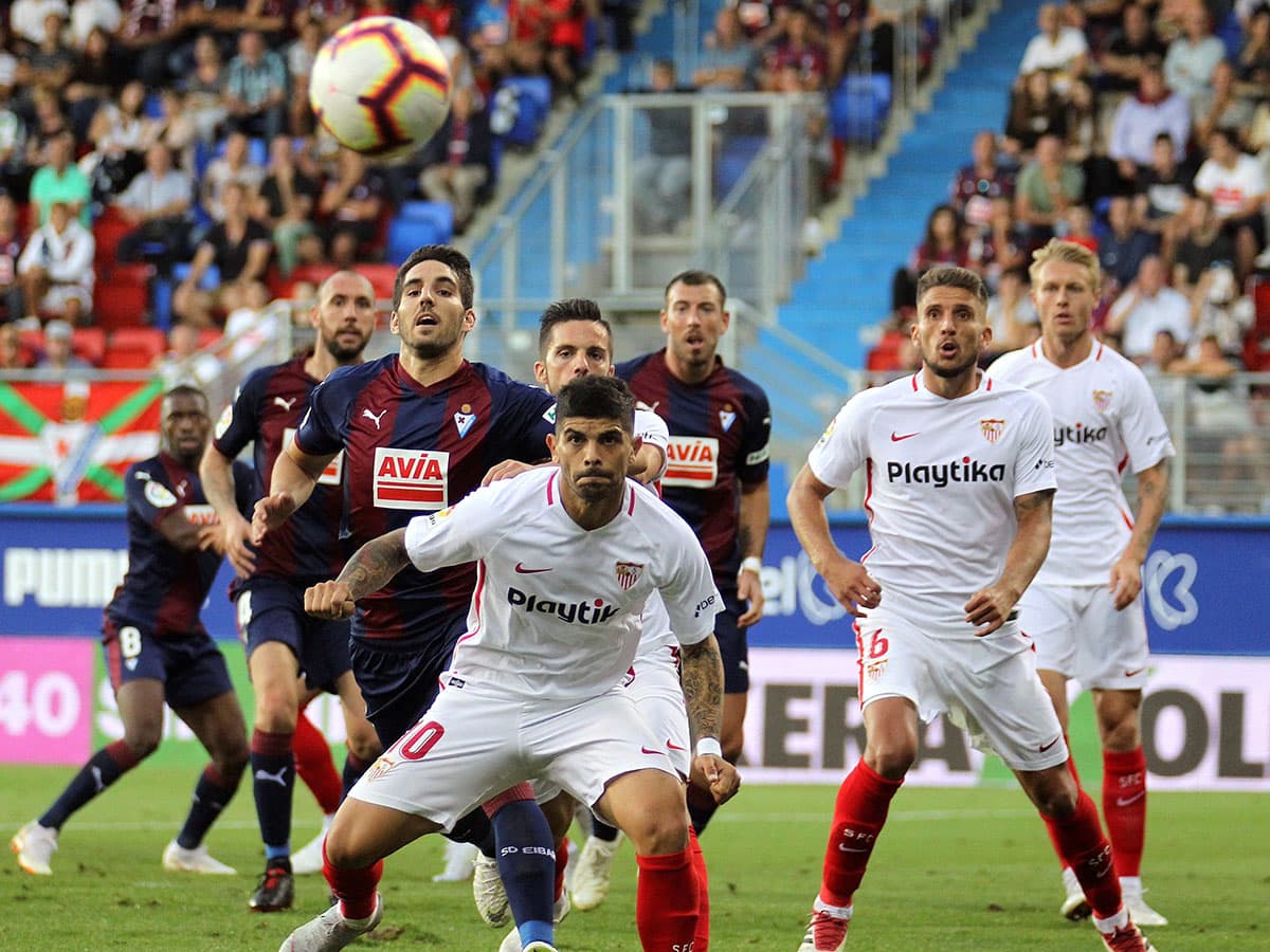 Después de 15 minutos de suspensión el juego se reanudó y pudo terminar sin dificultades adicionales.