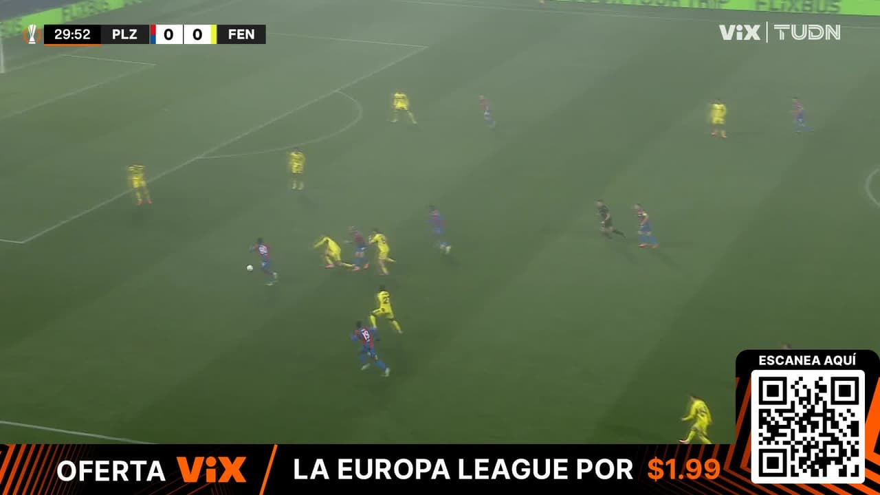 ¡Edson Álvarez no logra cortar y Ederson salva al Fenerbahçe!