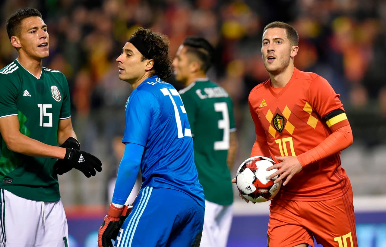 Eden Hazard: Jugador de otro nivel, fue el mejor en la cancha de los 22 que estuvieron. Un espectáculo.