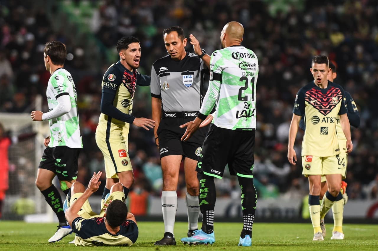 Club América protesta contra el arbitraje y argumenta incapacidad