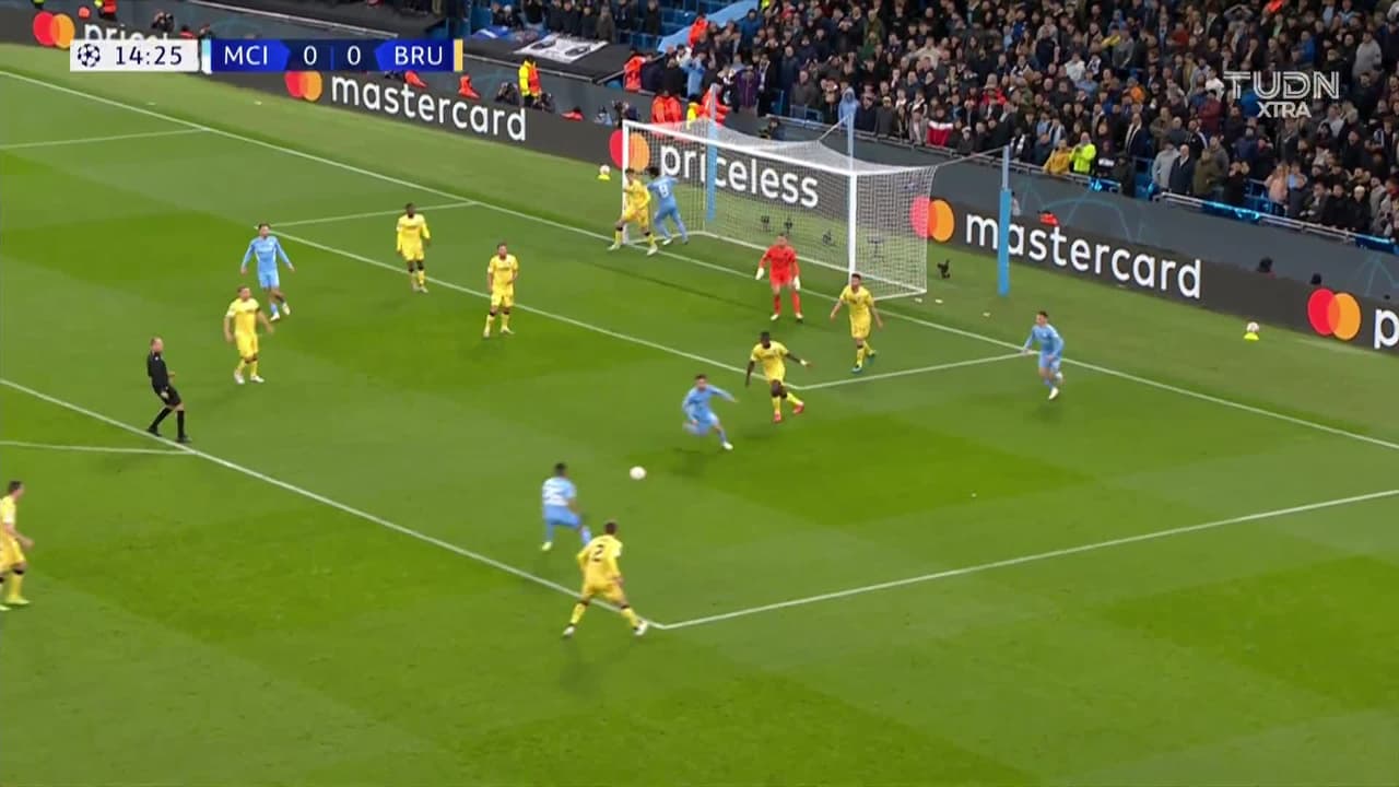 ¡Gol de Manchester City! Foden empuja el 1-0 sobre el Brujas