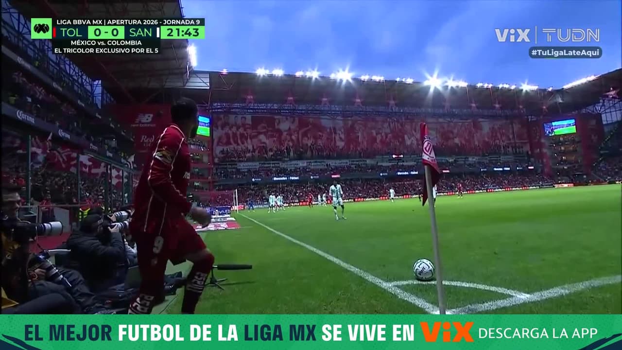 ¿Mal anulado? El polémico tanto que se le anuló a Viñas ante Santos