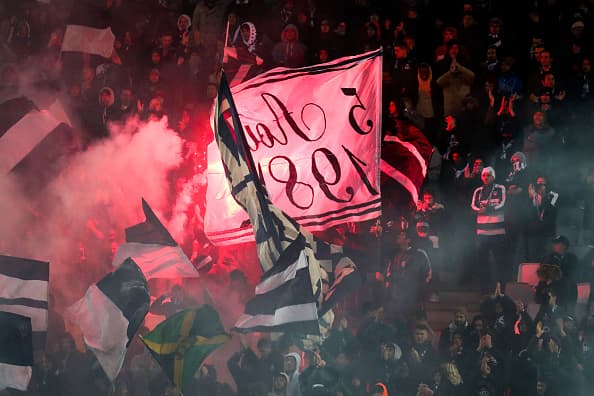 Fanáticos del Girondins.