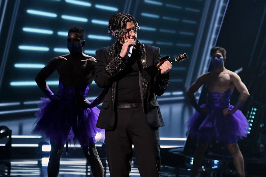 El video de ‘Yonaguni’ alcanzó los 1000 millones de reproducciones.
<br>