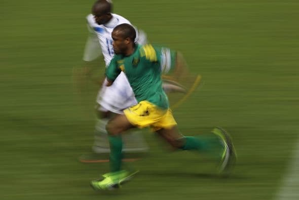 La selección de Honduras, que dirige el entrenador colombiano Luis Fernando Suárez, tuvo la pólvora mojada y se quedó sin marcar por segundo partido en la fase de grupos después de haber empatado a 0-0 frente a Guatemala.