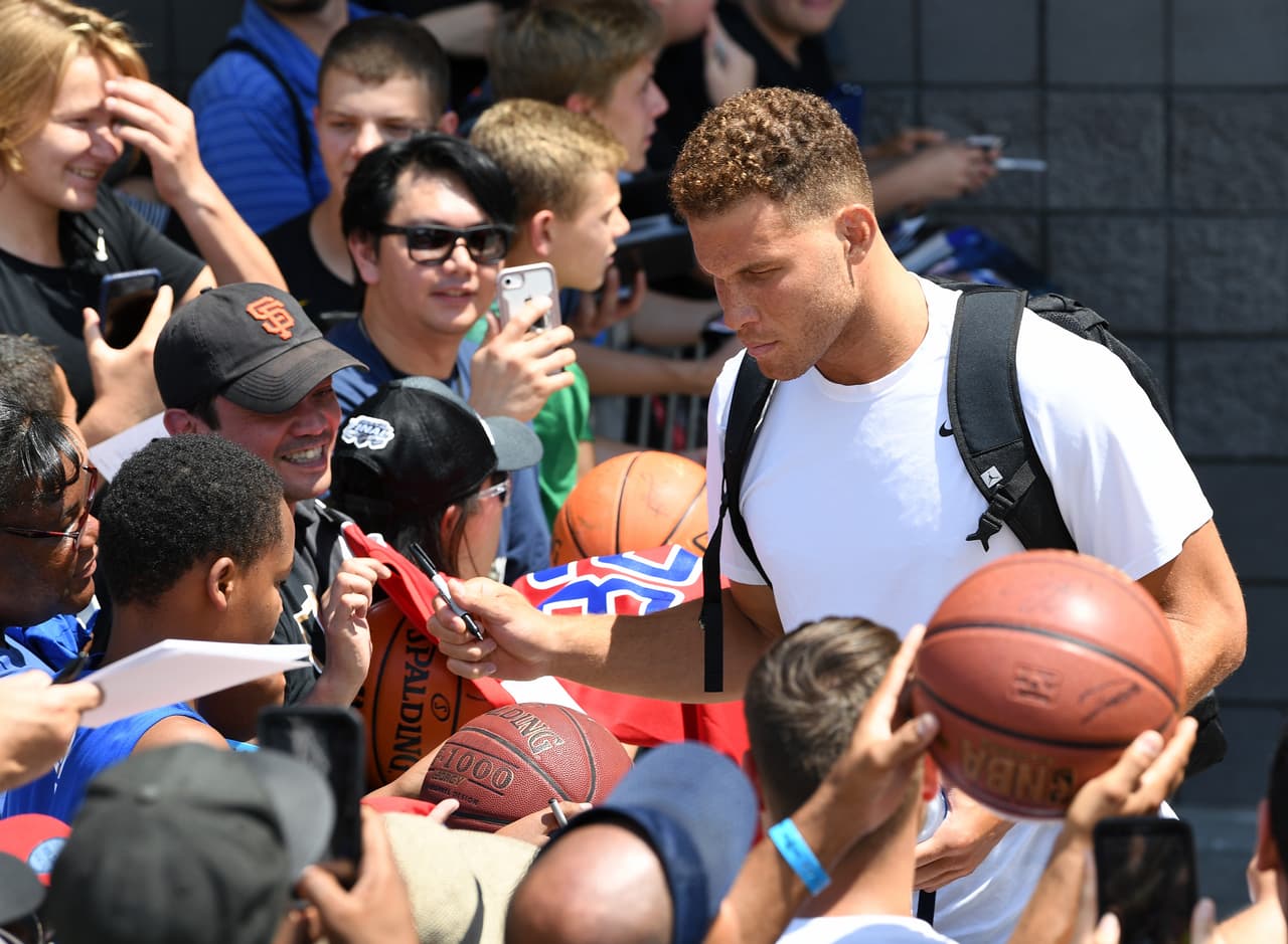 Las estrellas de la NBA se dieron cita en Las Vegas para comenzar a preparar sus primeros dos partidos ante Uruguay y Panamá.