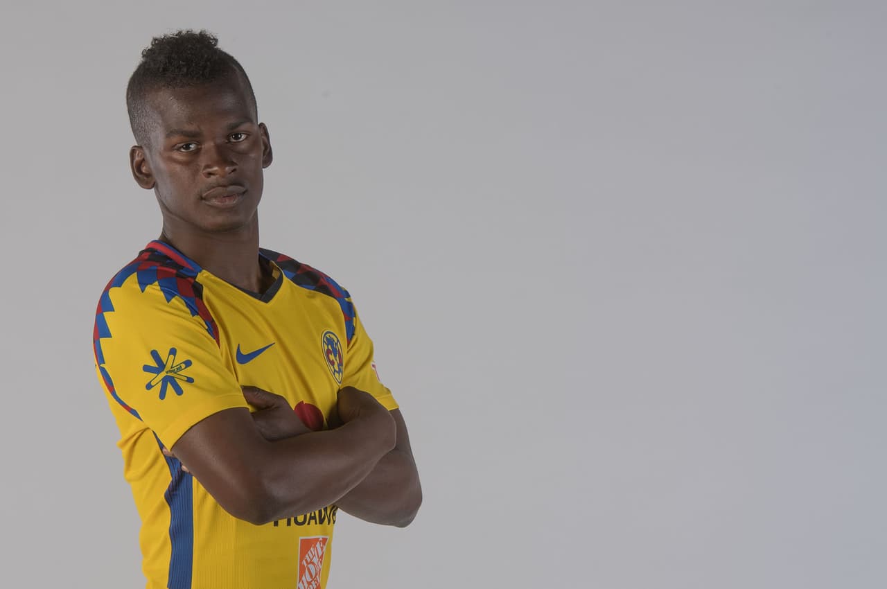 La situación de Carlos Darwin Quintero en América es una de las encrucijadas en el fútbol mexicano, donde tanto el jugador como su equipo se encuentran en un punto muerto y sin salida.