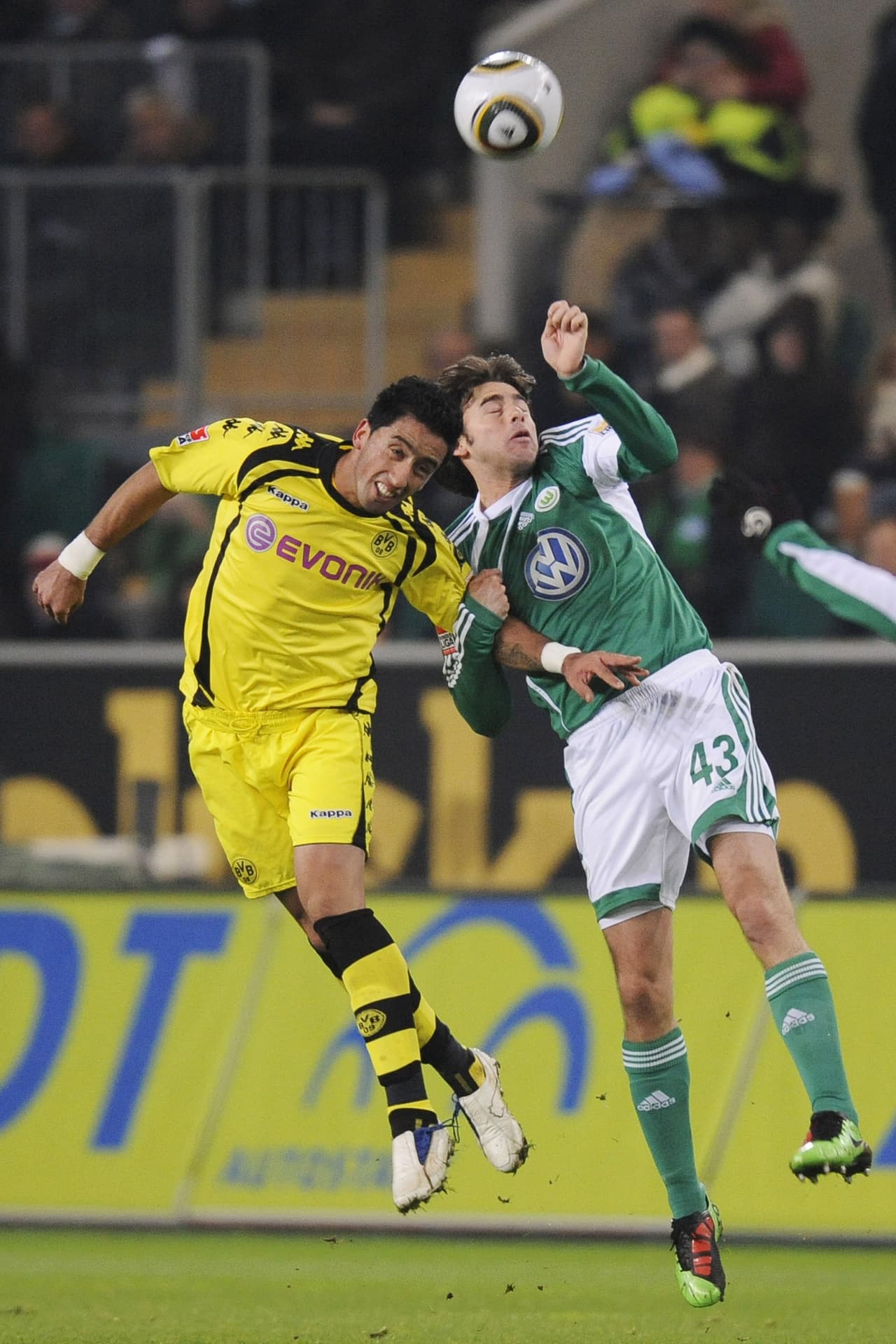 Incluso jugó contra Lucas Barrios cuando el paraguayo era el mejor delantero del Borussia Dortmund.