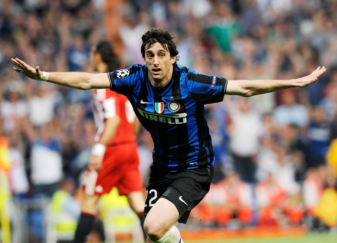 Aquella final se disputó en el santiago Bernabéu. Diego Milito marcó los dos goles para el Inter 2-0 Bayern München.