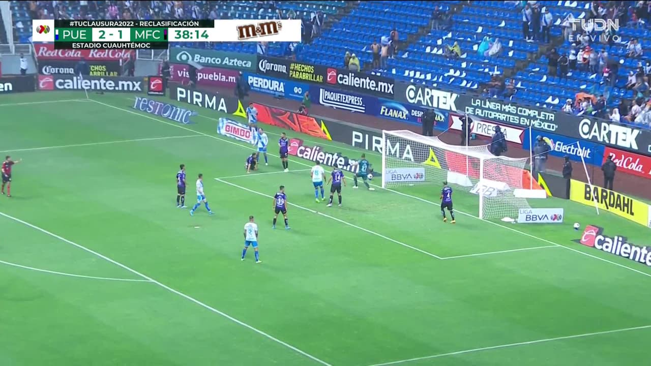 ¡TIRO ATAJADO! disparo por Jordi Cortizo.