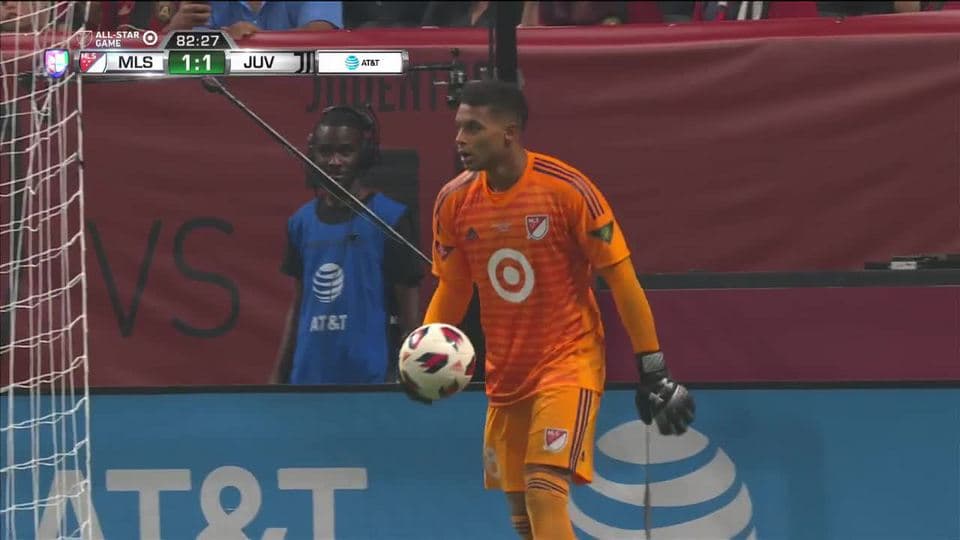 Tiro desviado de Leandro Fernandes