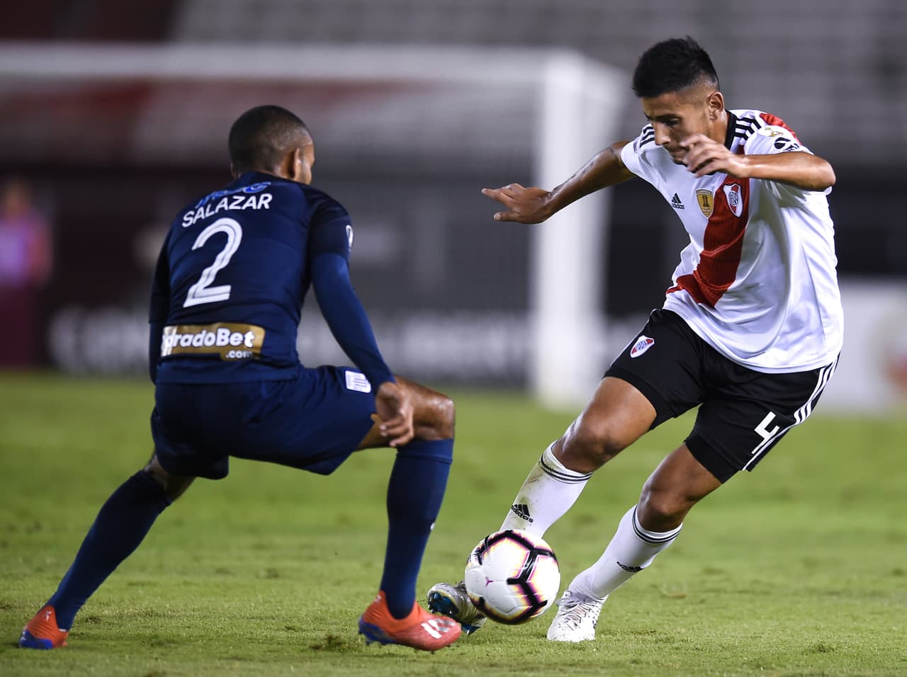River Plate es vigente campeón de la Copa Libertadores y disputa en la actualidad la Fase de Grupos del torneo continental.
