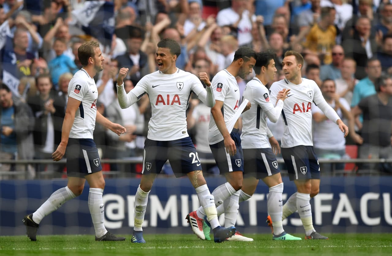 El equipo dirigido por el argentino Mauricio Pochettino se veía más cómodo e incluso tuvo opciones desaprovechadas para aumentar la ventaja.