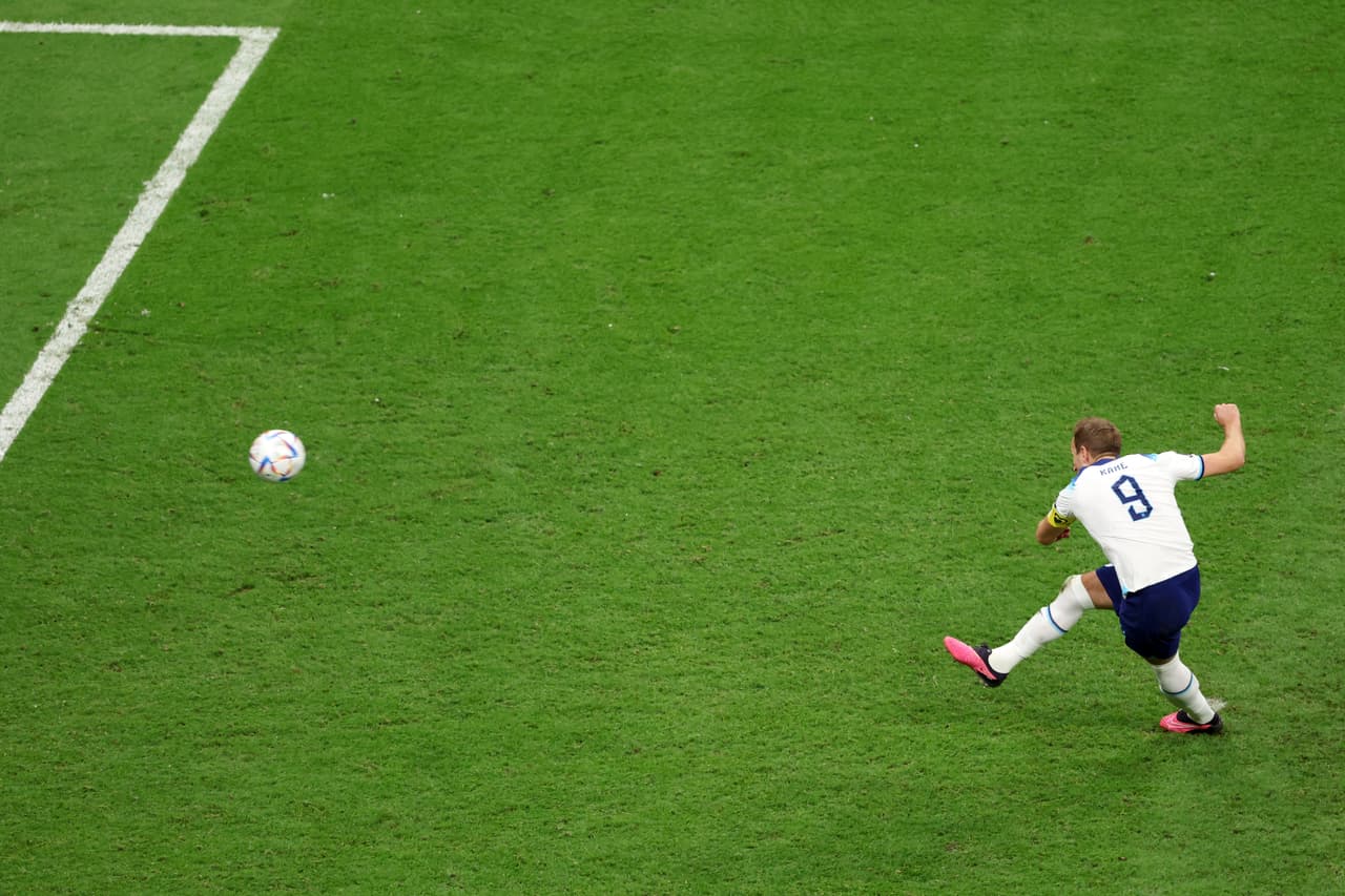 Francia elimina a Inglaterra en el partido donde Harry Kane falló el primer penalti del equipo de los tres leones en la historia de su participación en Copas del Mundo.