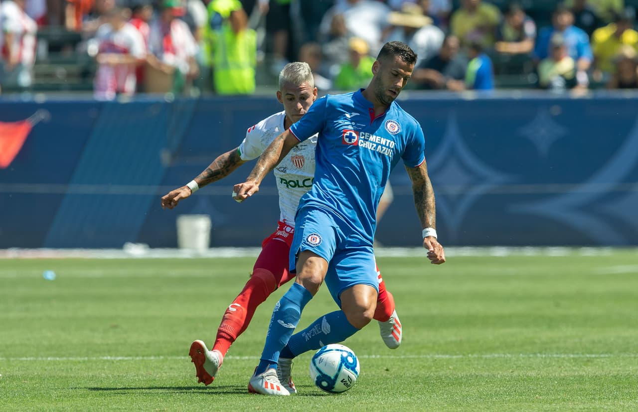 Por momentos daba la sensación de que estaba más cerca el cuarto gol de La Máquina que el primero de los Rojiblancos.