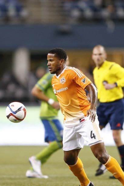 JERMAINE TAYLOR (HOU) | El defensor de Houston Dynamo viene de jugar la Copa América en Chile y viene siendo un indiscutido en la selección jamaiquina desde 2004.