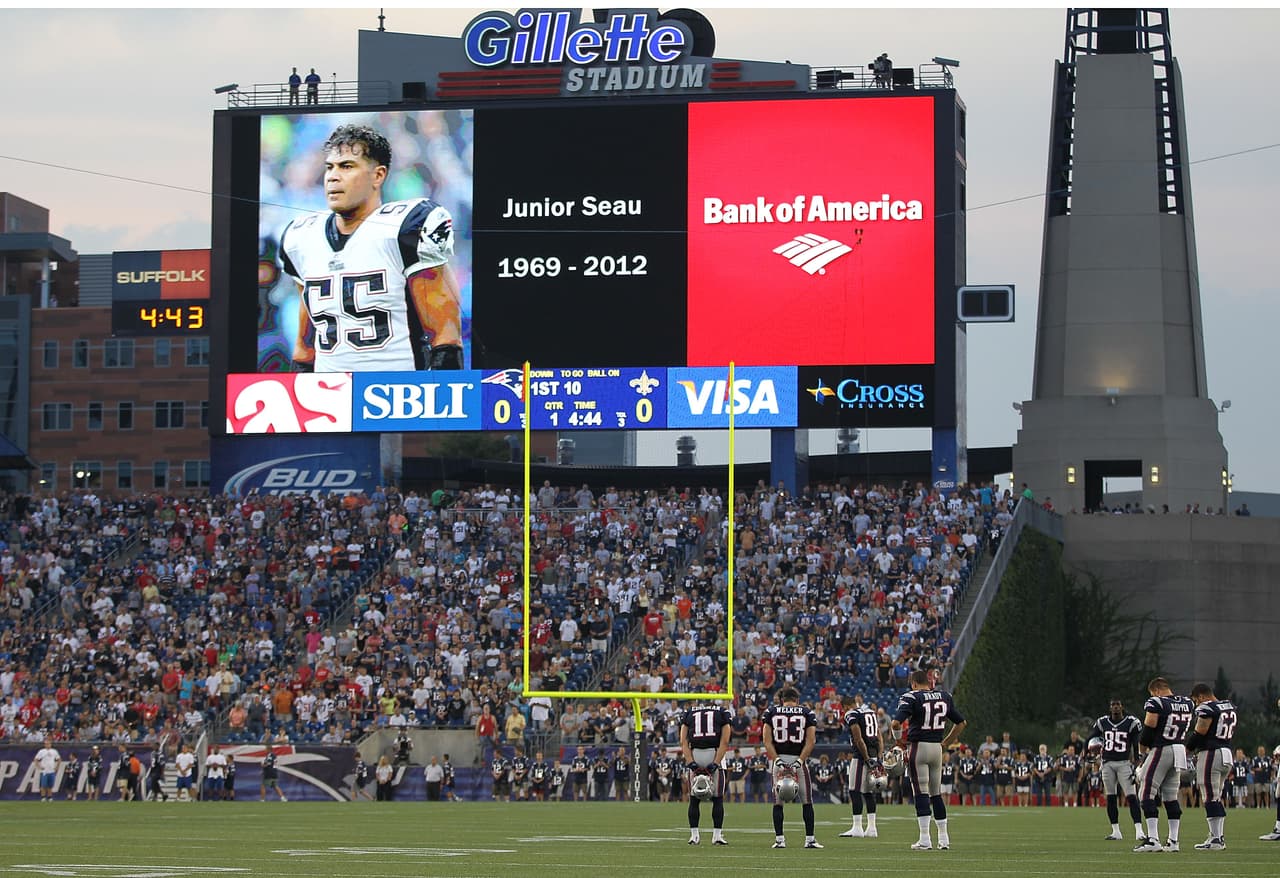 Junior Seau entrará en el Salón de la Fama. Revive la carrera de uno de los más grandes linebackers de todos los tiempos en la NFL.