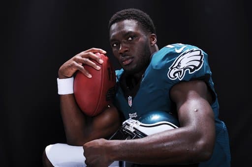 Mira las imágenes dentro y fuera del campo del nigeriano WR, selección de los Eagles, Nelson Agholor (AP-NFL).