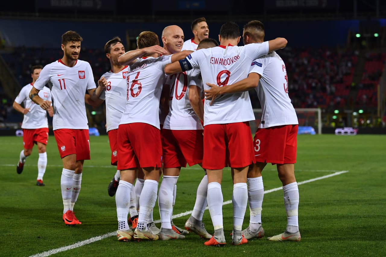 18. Polonia (UEFA) - 1.537 puntos.