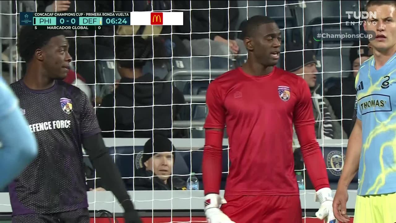 ¡GOL!  anota para Philadelphia Union. Geiner Martínez