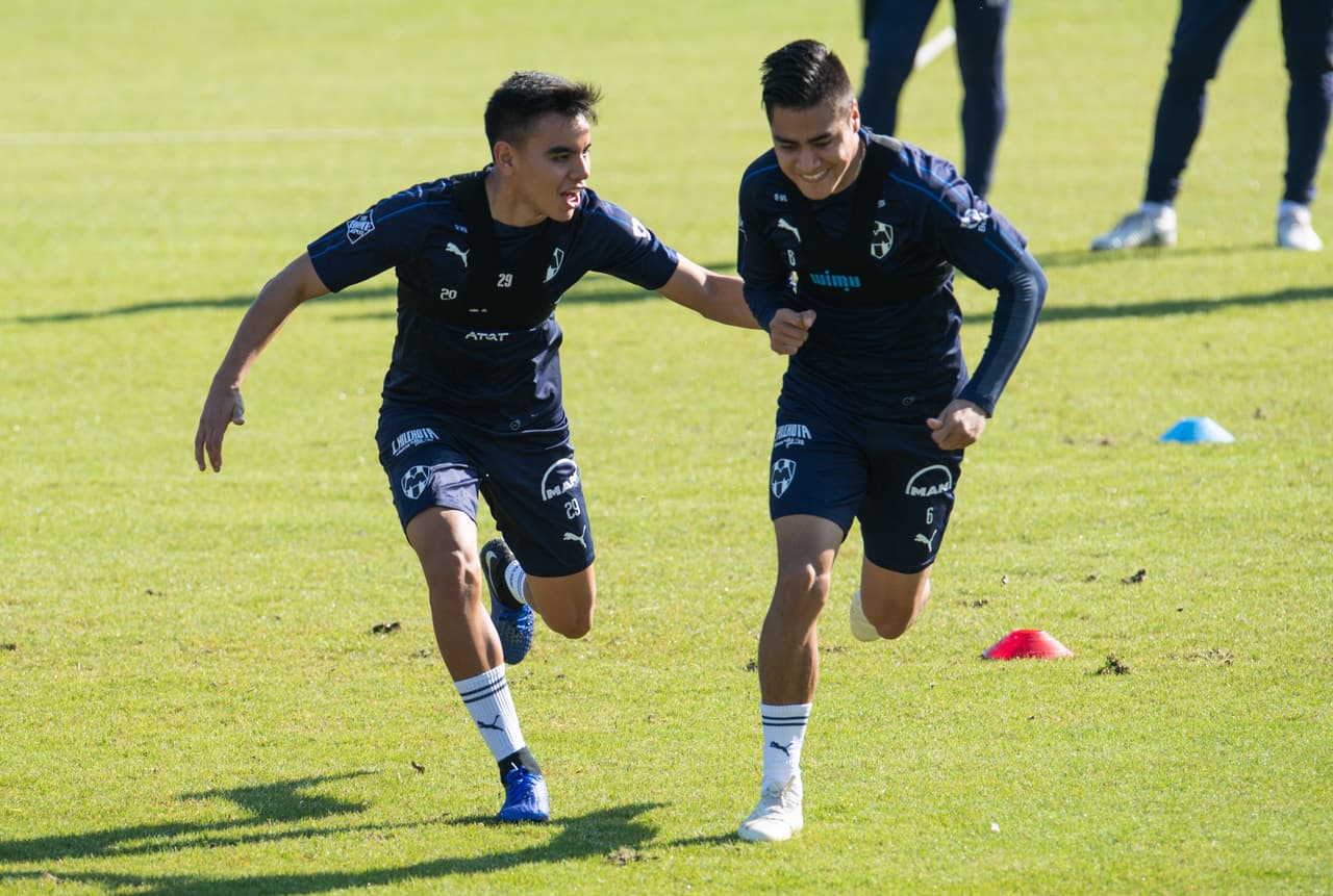 El uruguayo Diego Alonso quiere llevar a Monterrey al anhelado título de la Liga MX y por eso, tras la goleada que tienen al equipo como líder del Clausura 2019, por lo que ajusta cada vez más detalles.